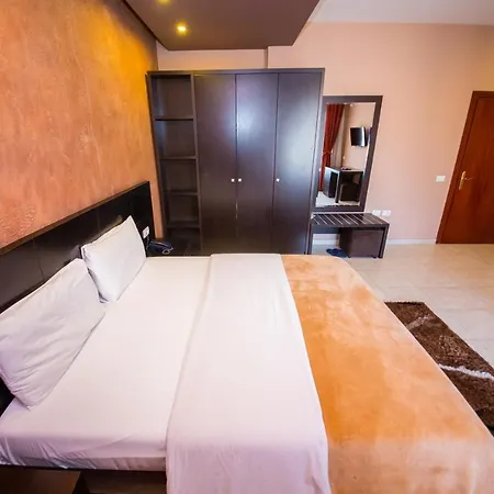 Hotel Denver 3*