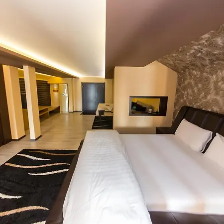 Denver Hotel Tirana